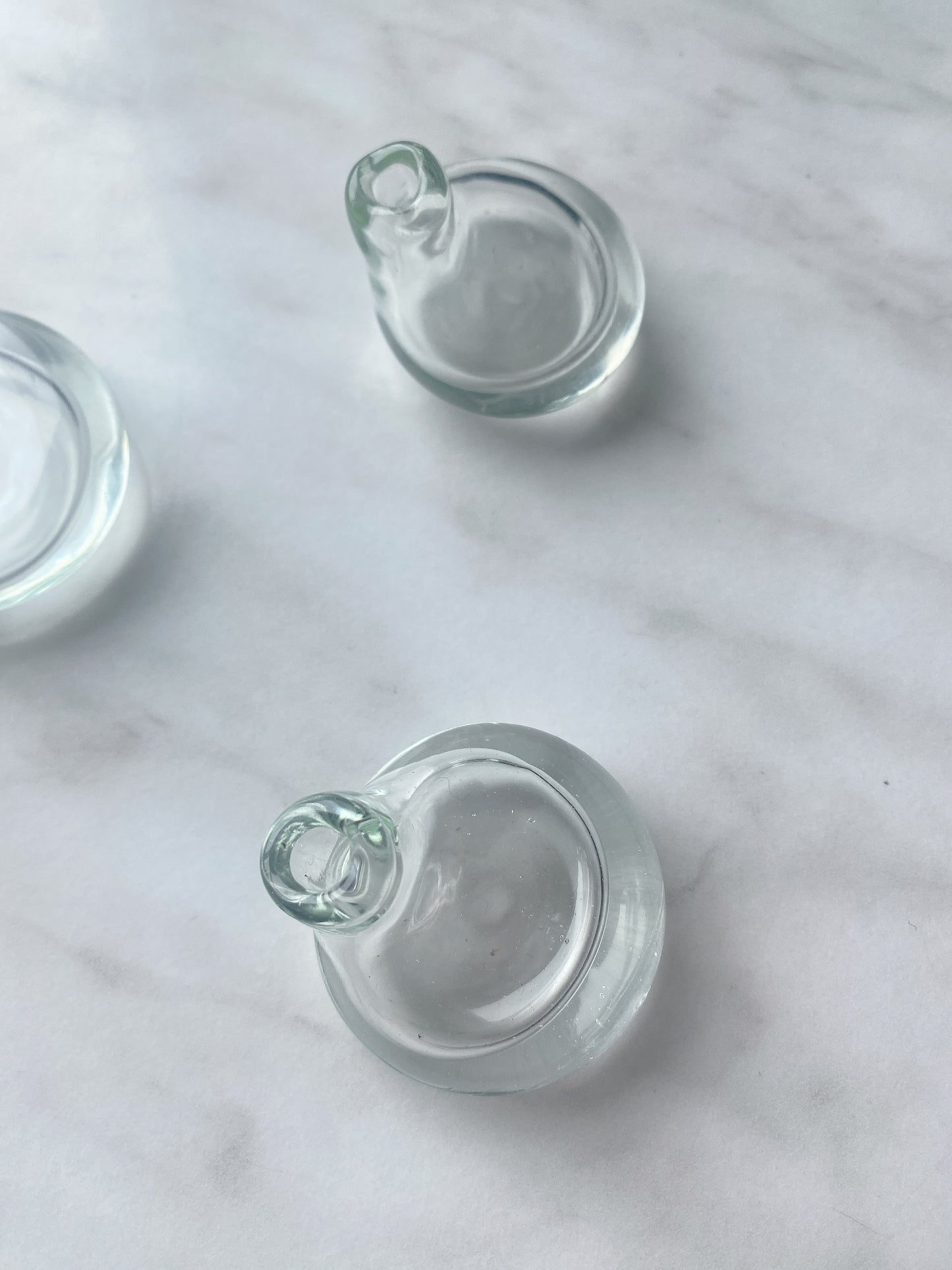 Un porte-baguettes qui se transforme en vase à fleurs