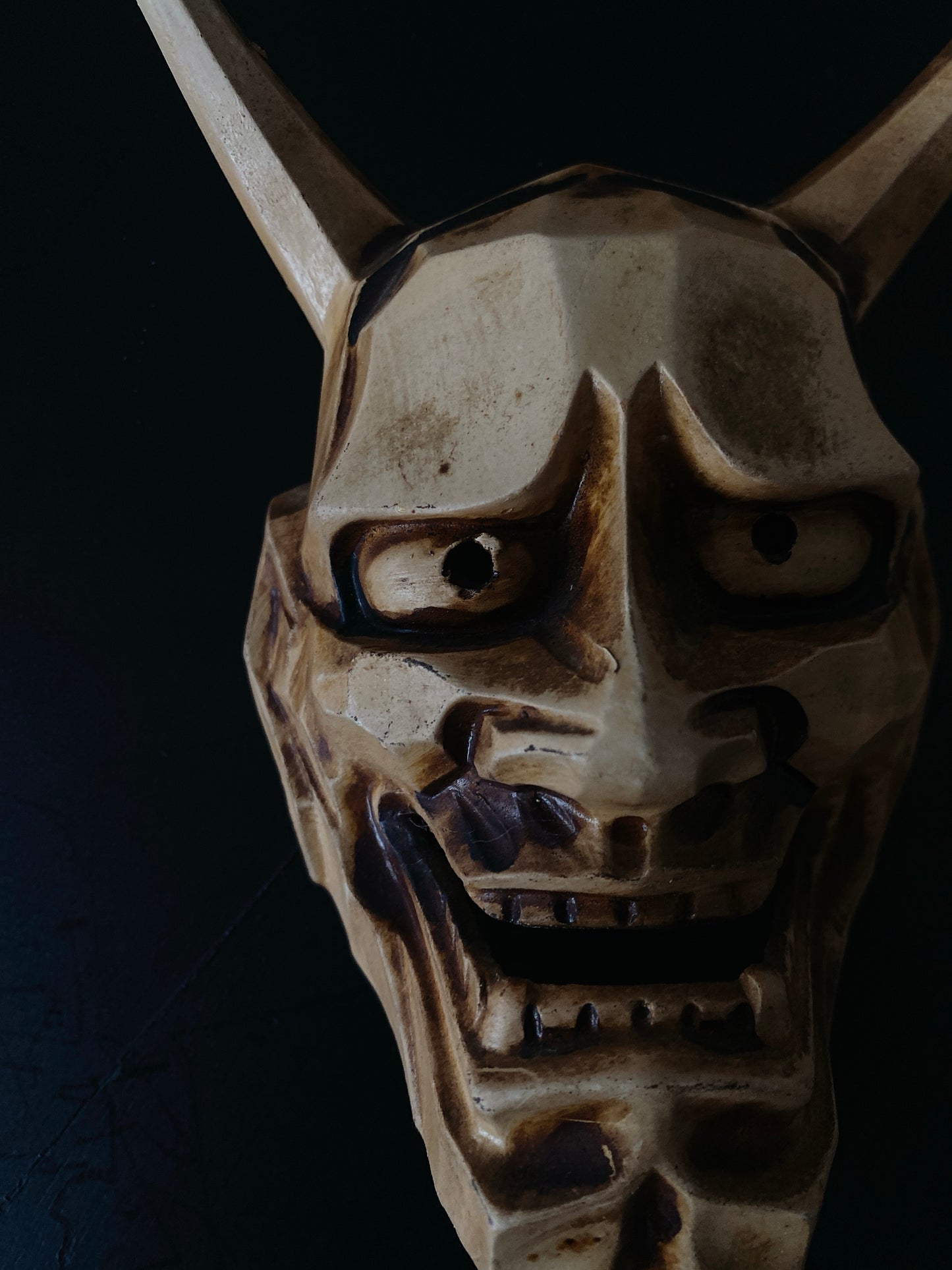 En réalité, le visage de Hannya n'est pas effrayant