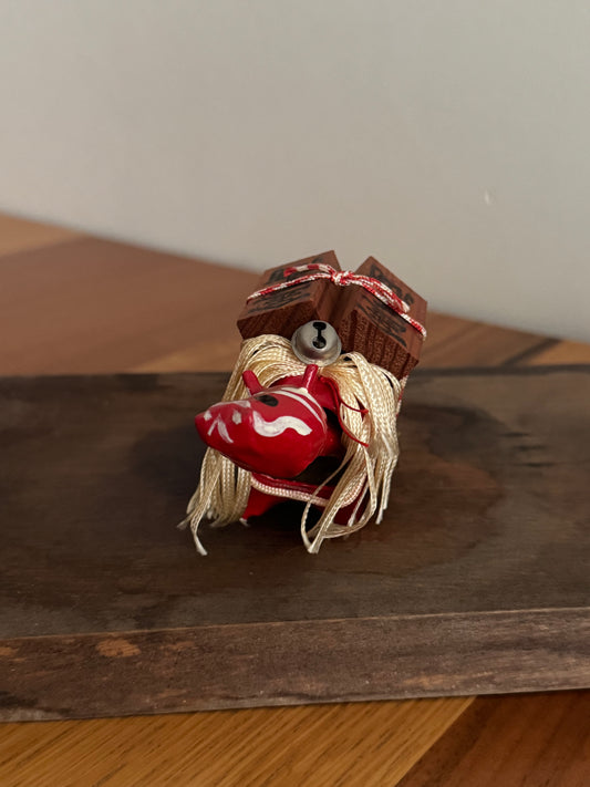 LA VACHE ROUGE QUI VEILLE