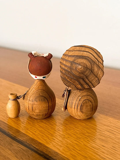 PAIRE DE TANUKI EN TENUGUI JAPONAIS