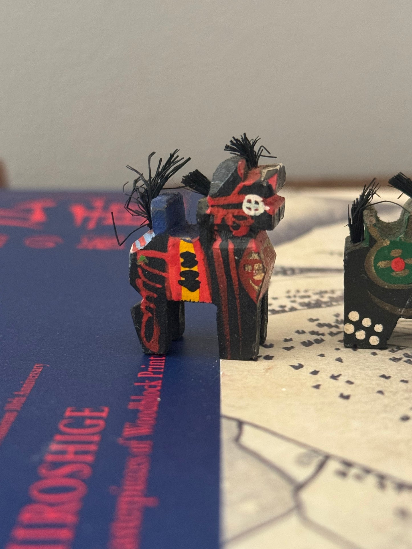 CHEVAL DÉCORATIF