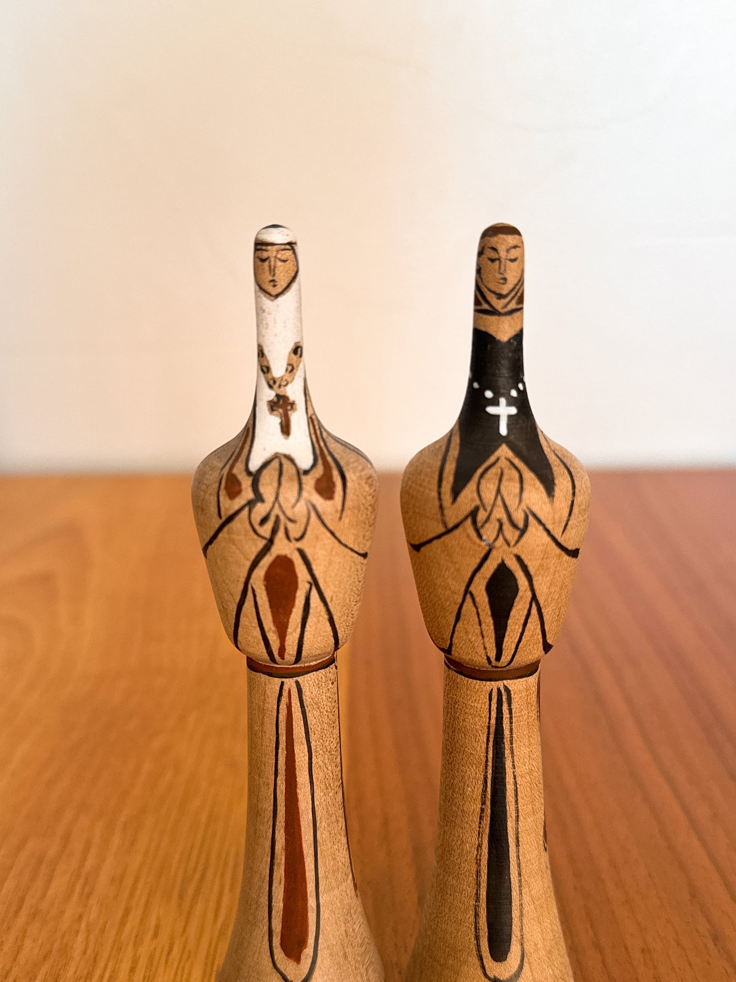 ISAO NEMOTO – PAIRE DE RELIGIEUX