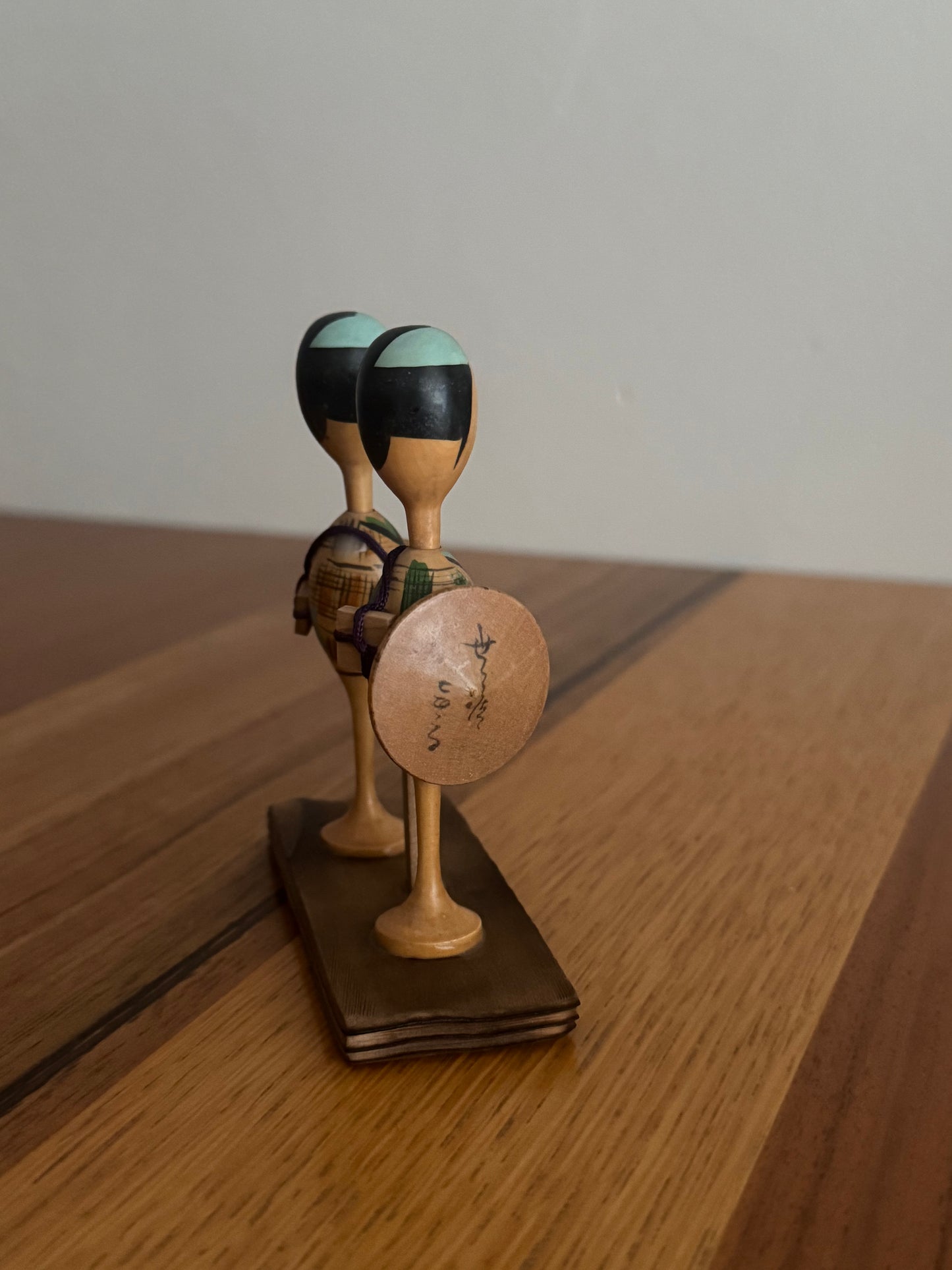 YAJI-SAN & KITA-SAN – PAIRE DE KOKESHI VOYAGEURS