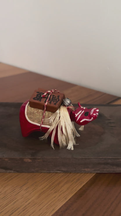 LA VACHE ROUGE QUI VEILLE